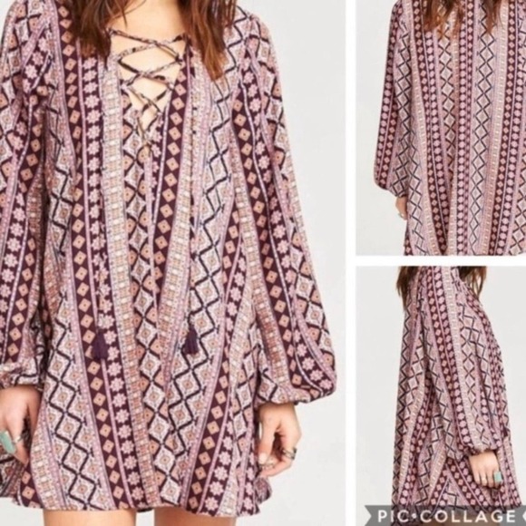 Show Me Your Mumu Tunic Blouse Size Small NWT Boho Festival Peasant Lace Up Top - Picture 9 of 9